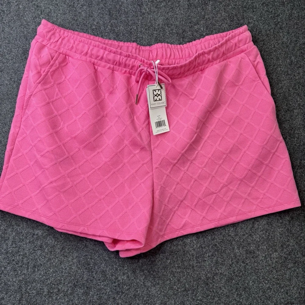 Mary Square XXL Pink Textured Matching Lounge Set Comfy Travel Athleisure